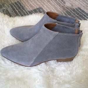 Aquatalia Brand New Suede Booties
